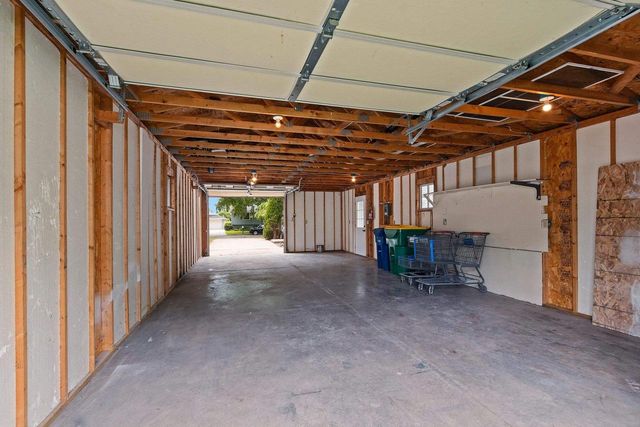 2389 HAMPTON AVENUE, Green Bay, WI 54311