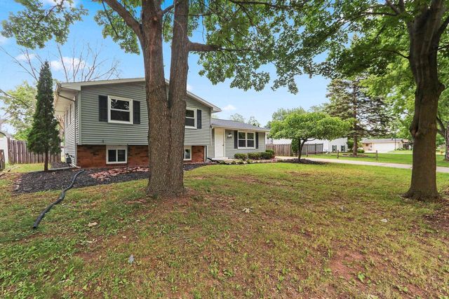 2389 HAMPTON AVENUE, Green Bay, WI 54311