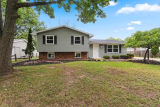 2389 HAMPTON AVENUE, Green Bay, WI 54311