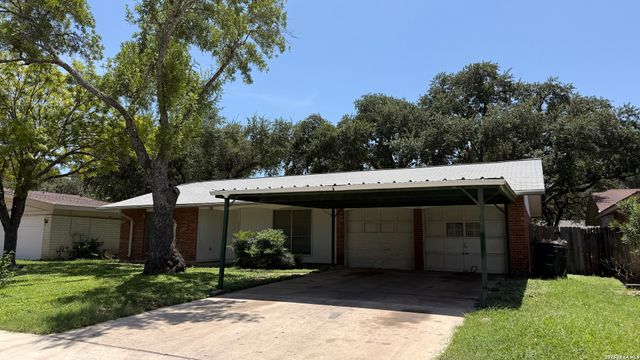 7418 PIPERS CREEK ST, San Antonio, TX 78251