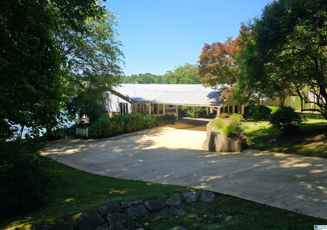 793 SHELTON SHORES DRIVE, Talladega, AL 35160
