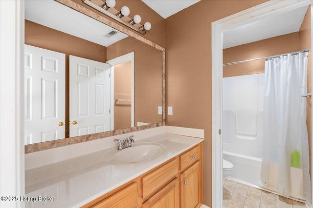 5228 Cypress Ct, Shelbyville, KY 40065