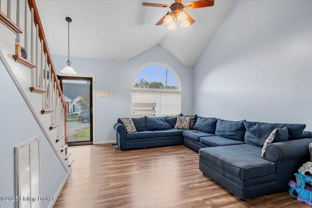 5228 Cypress Ct, Shelbyville, KY 40065