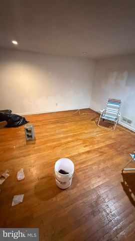 7504 HILLSWAY AVE, Baltimore, MD 21234