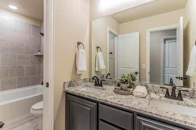 1240 Sylvia Street, Desoto, TX 75115