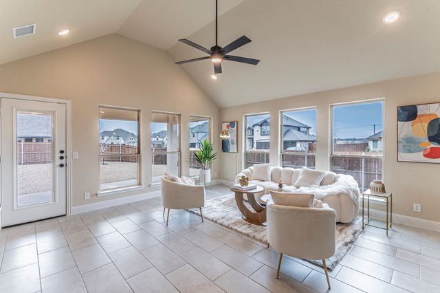 1240 Sylvia Street, Desoto, TX 75115