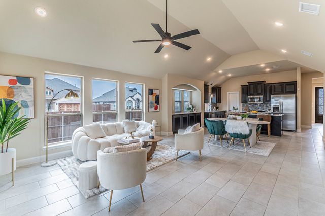 1240 Sylvia Street, Desoto, TX 75115