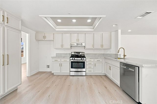 17794 Sandhurst, Fontana, CA 92336