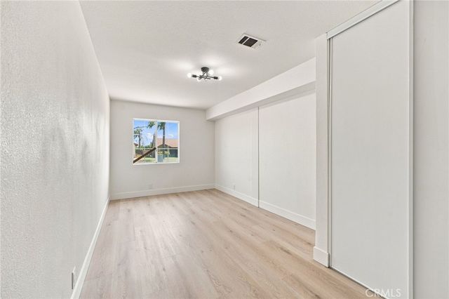 17794 Sandhurst, Fontana, CA 92336