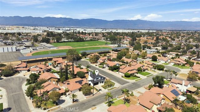 17794 Sandhurst, Fontana, CA 92336