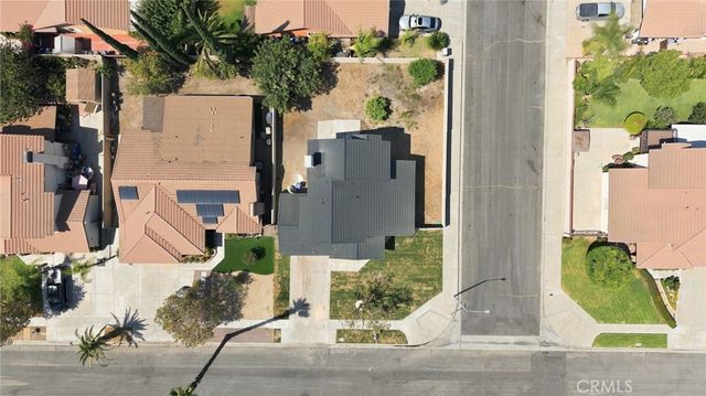 17794 Sandhurst, Fontana, CA 92336