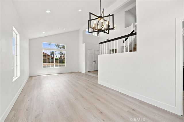 17794 Sandhurst, Fontana, CA 92336