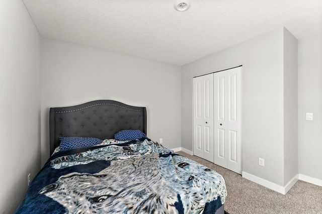 5124 Mustang Circle, Woodbury, MN 55129