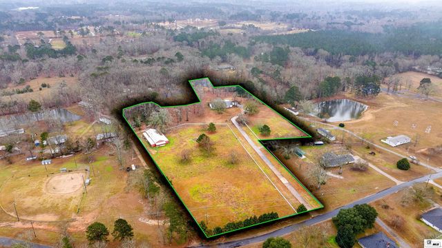 370 J T GRIGGS ROAD, Calhoun, LA 71225