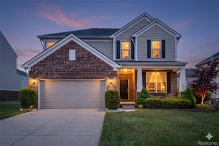 29926 Autumn Gold Drive, Lyon Charter Township, MI 48165