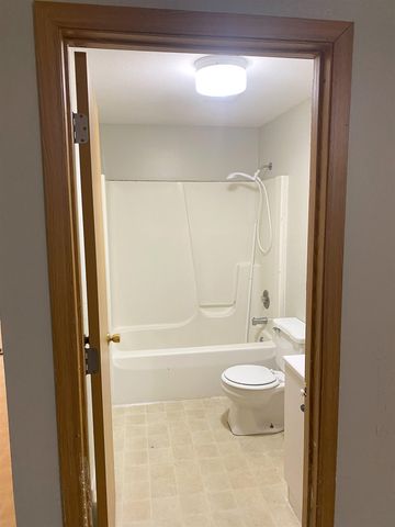 322 N Arnold, Mount Pleasant, MI 48858