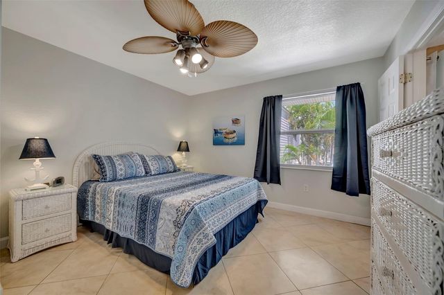1105 GULF DRIVE S 2, Bradenton Beach, FL 34217