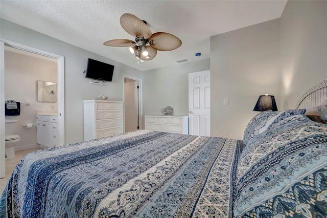 1105 GULF DRIVE S 2, Bradenton Beach, FL 34217
