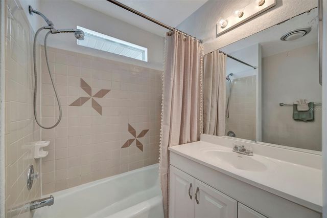 1105 GULF DRIVE S 2, Bradenton Beach, FL 34217