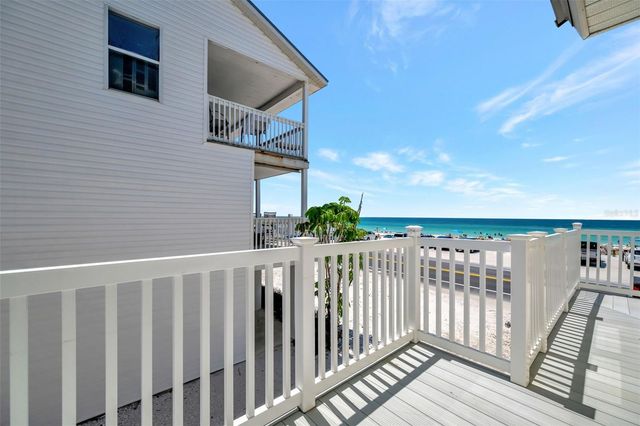 1105 GULF DRIVE S 2, Bradenton Beach, FL 34217