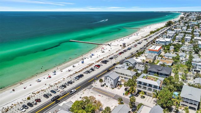 1105 GULF DRIVE S 2, Bradenton Beach, FL 34217