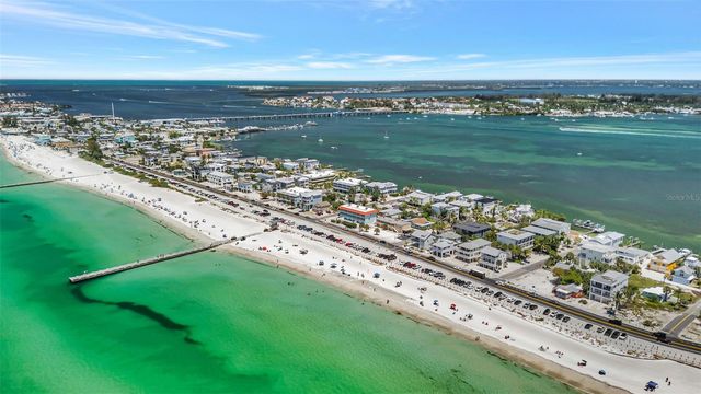 1105 GULF DRIVE S 2, Bradenton Beach, FL 34217