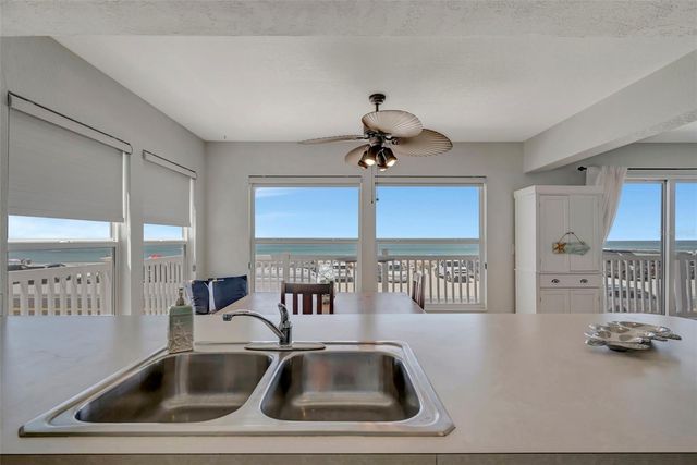 1105 GULF DRIVE S 2, Bradenton Beach, FL 34217