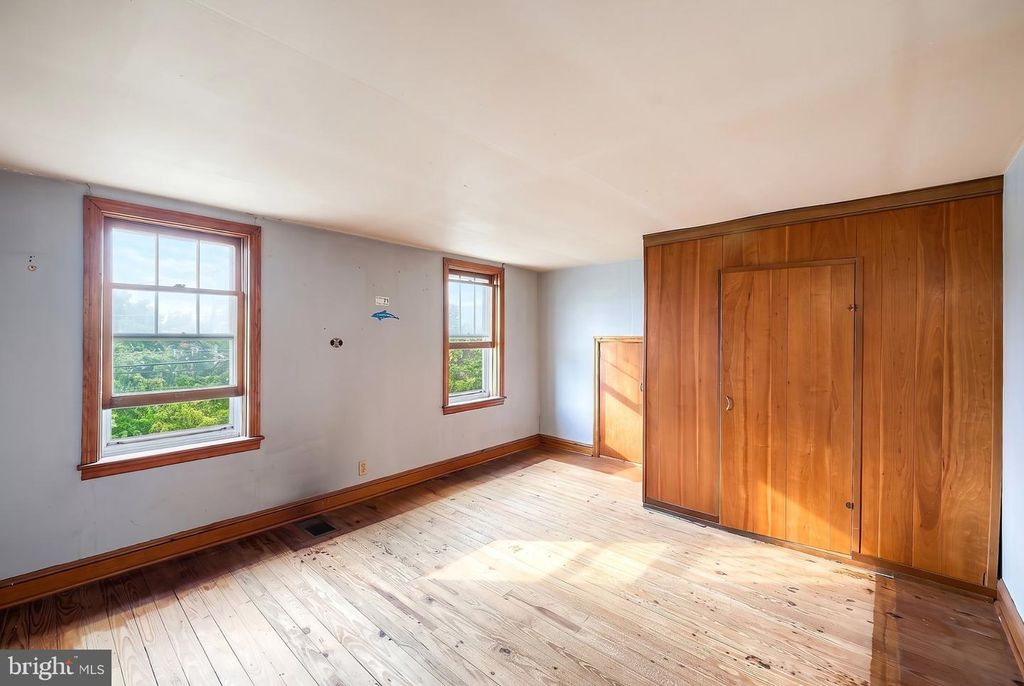 Image 18 of property listing at 1134 DELTA RD, Red Lion, PA 17356