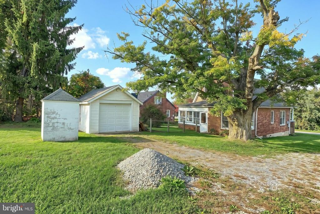 Image 27 of property listing at 1134 DELTA RD, Red Lion, PA 17356