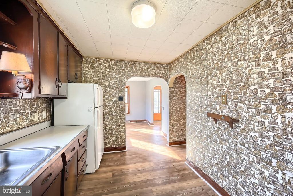 Image 6 of property listing at 1134 DELTA RD, Red Lion, PA 17356