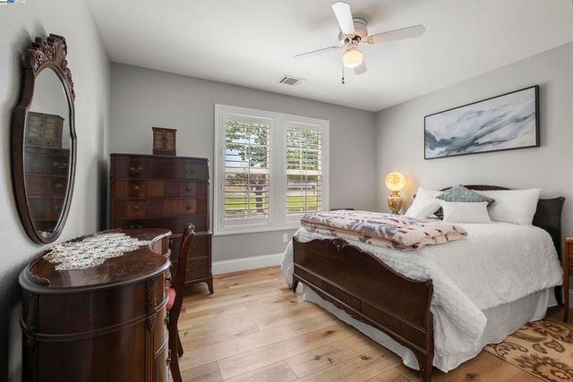 7737 Stearman Rd, Tracy, CA 95377