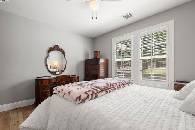 7737 Stearman Rd, Tracy, CA 95377