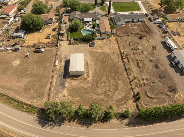 7737 Stearman Rd, Tracy, CA 95377