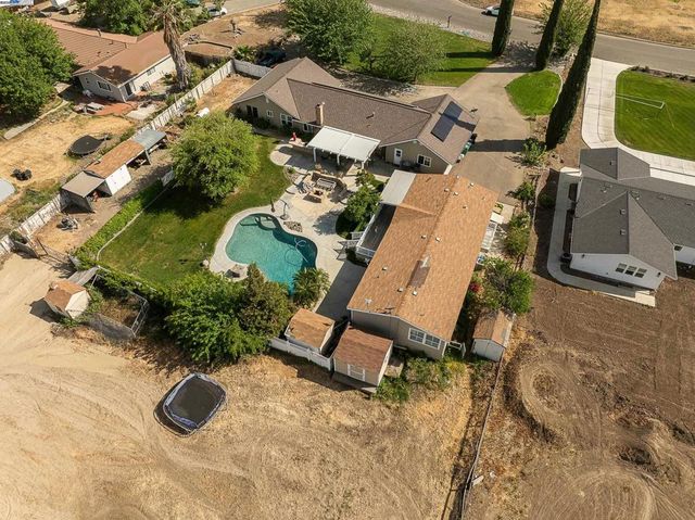 7737 Stearman Rd, Tracy, CA 95377