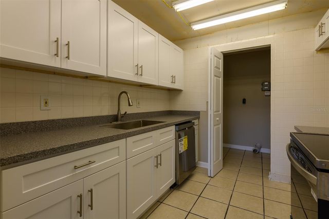 1308 13TH CIRCLE SE, Largo, FL 33771