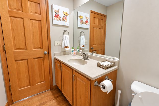 1263 Williamsburg Lane, Crystal Lake, IL 60014