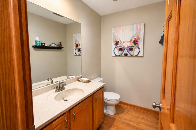 1263 Williamsburg Lane, Crystal Lake, IL 60014