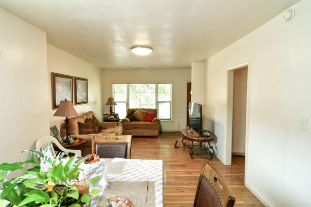 704 N Divisadero Street, Visalia, CA 93291