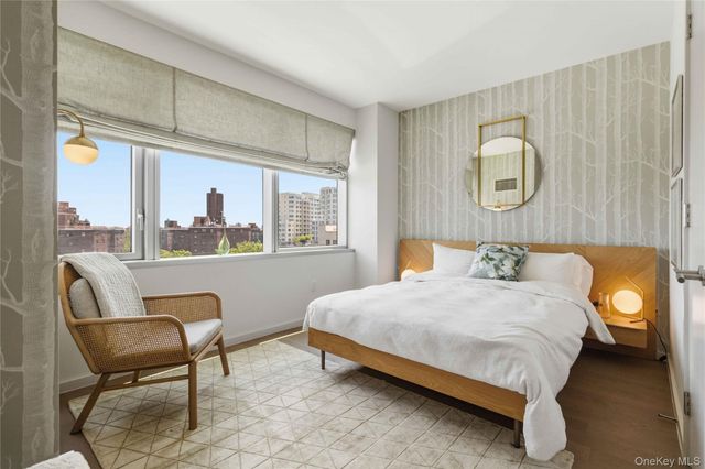 13327 39th Avenue 7N, Flushing, NY 11354