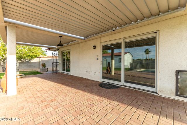 5302 W GREENWAY Road, Glendale, AZ 85306