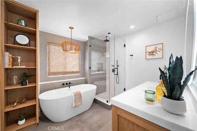 2528 Alder Lane, Costa Mesa, CA 92627