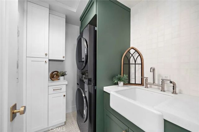 2528 Alder Lane, Costa Mesa, CA 92627