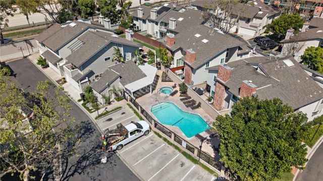 2528 Alder Lane, Costa Mesa, CA 92627