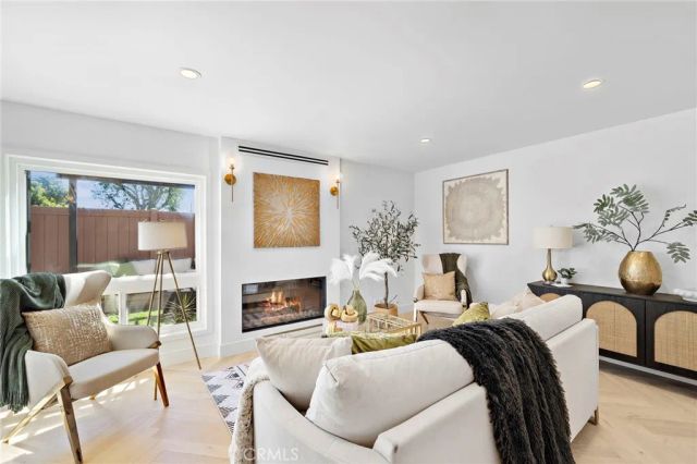 2528 Alder Lane, Costa Mesa, CA 92627