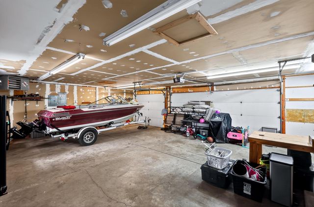 16810 N Wylie Dr, Nine Mile Falls, WA 99026