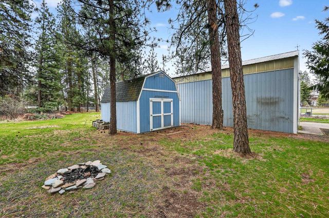 16810 N Wylie Dr, Nine Mile Falls, WA 99026