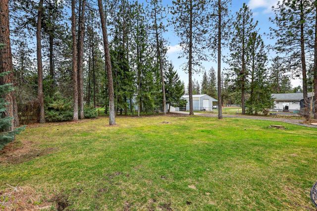 16810 N Wylie Dr, Nine Mile Falls, WA 99026