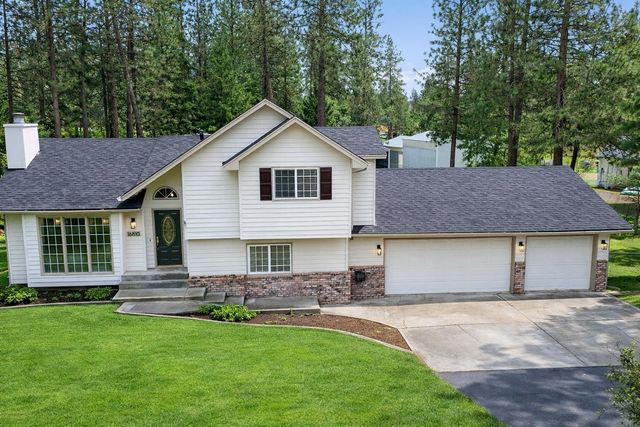 16810 N Wylie Dr, Nine Mile Falls, WA 99026