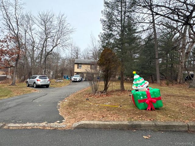 125 Burrows Lane, Blauvelt, NY 10913