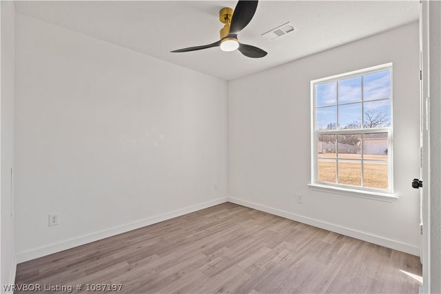 4214 Oak Park Circle, Fort Smith, AR 72904